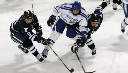 开云体育官网-贝蒂斯制霸马德里竞技，当德布劳内成为关键先生的夜晚