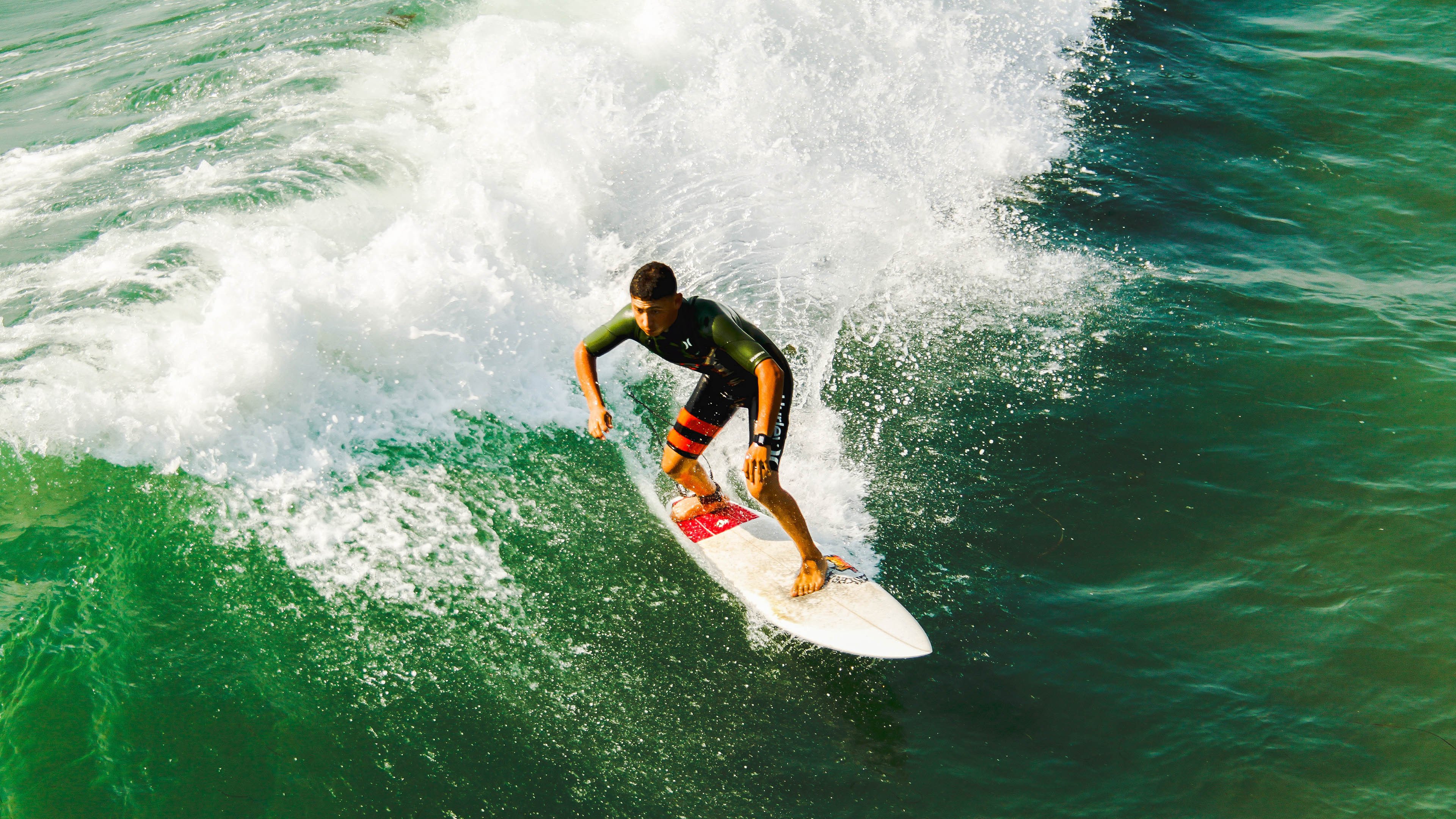 公牛翻盘与保罗接管,逆转叙事中的英雄辩证法