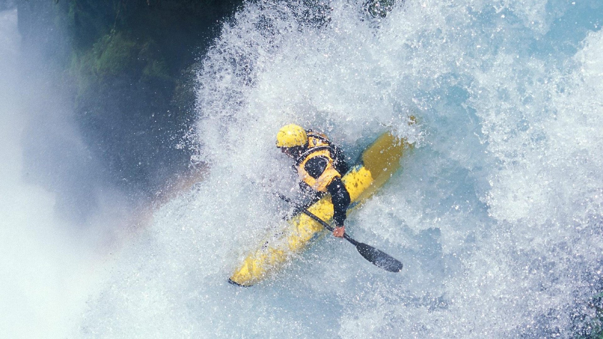 当非洲鼓点击碎探戈，足球世界正在重写它的中心叙事